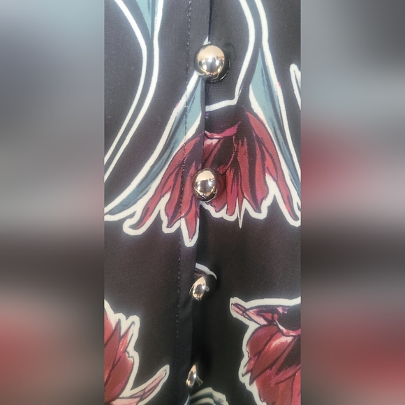 Unique Vintage Brand Blouse Size L. NWT - Picture 3 of 8